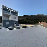 Bofor Appartement Kuciste