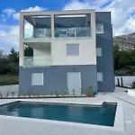 Apartman Bofor Kučište